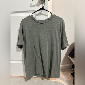 Old Navy Gray/Green Tee-Shirt